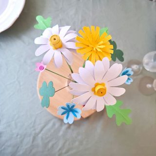 flores silvestres de papel